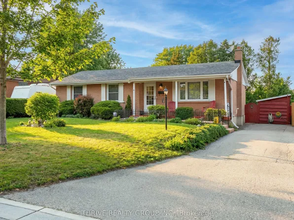 6 Southwood Cres, London, ON N6J 1S9