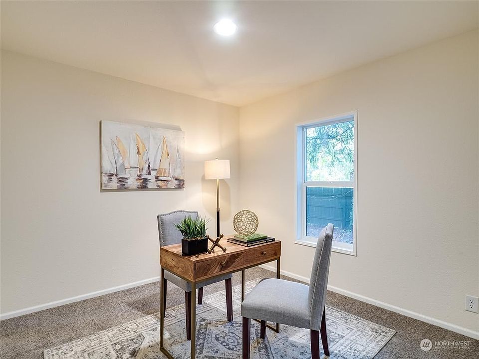 1st image of 3995 NW Dyes Inlet Ln