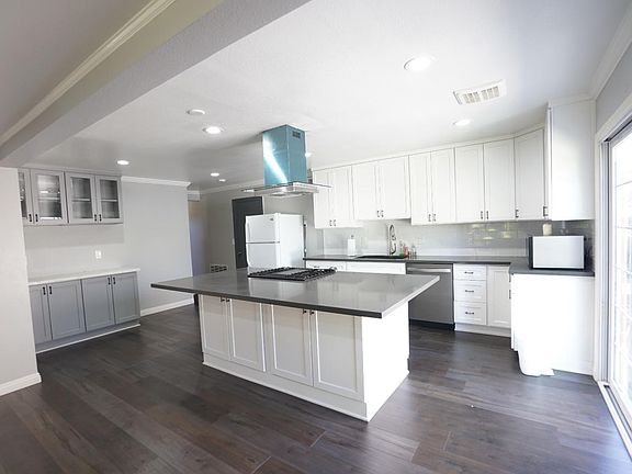 4th image of 6212 Balderstone Dr