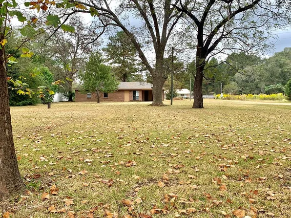 1432 Highway 587, Foxworth, MS 39483