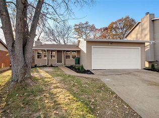 1882 Hanover Ln, Barnhart, MO 63012