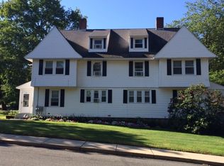 37 Northrop St, Hopedale, MA 01747