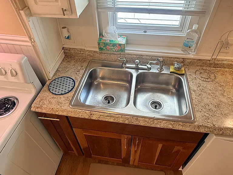 98 Central St #1 — Photo 17