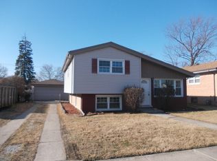 9804 Mason Ave, Oak Lawn, IL 60453