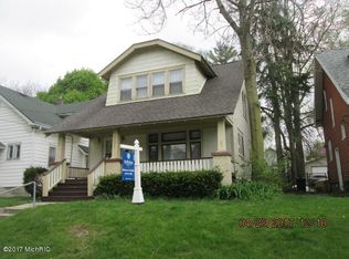 1136 Fuller Ave SE, Grand Rapids, MI 49506