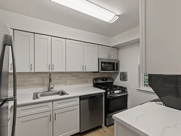 Prestige Kitchen Style (shown here in a 2-bedroom floor plan)