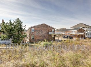 938 W Ocean View Ave #13, Norfolk, VA 23503