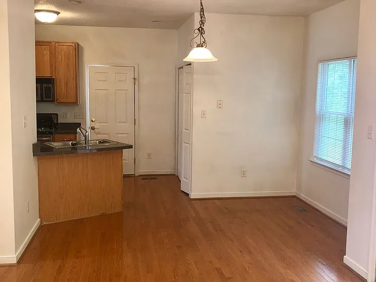 6812 Beulah Oaks Ln — Photo 13