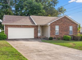 223 Lady Alice Ct, Clarksville, TN 37042