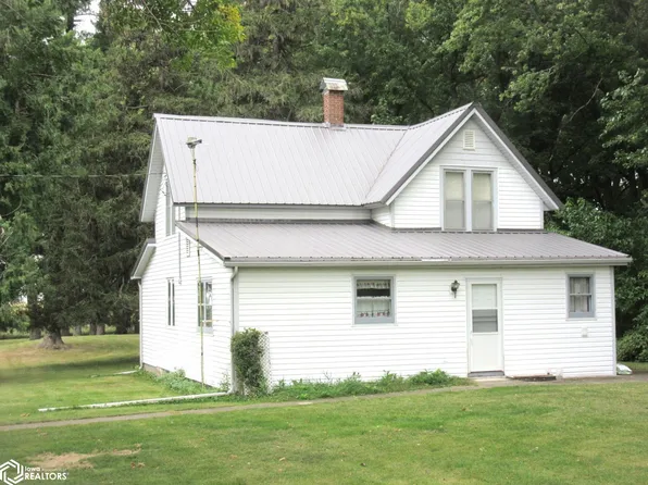 37649 100th Ave, Forest City, IA 50436