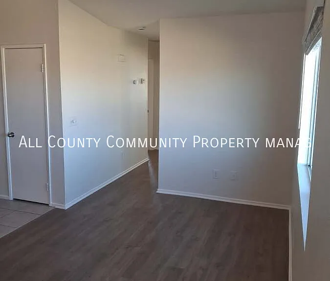 58439 Palisade Dr #B — Photo 5