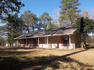 7 E L Loper Rd, Laurel, MS 39443