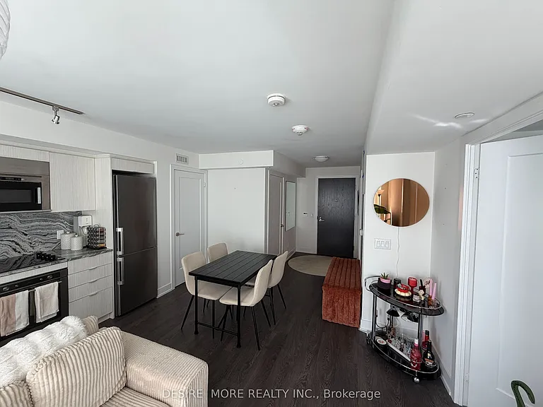 5 Mabelle Ave #2630 — Photo 14