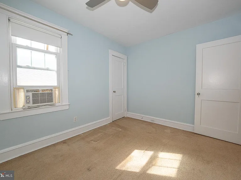 17 E Turnbull Ave — Photo 23
