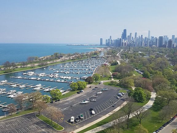 2nd image of 2800 N Lake Shore Dr APT 2506