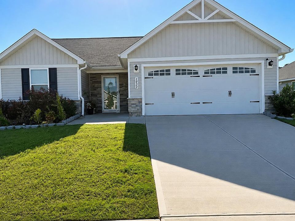 1st image of 1032 Cameron Ridge Dr