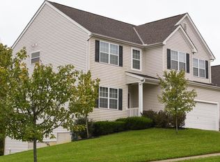 246 Bluff Ridge Dr, Pataskala, OH 43062