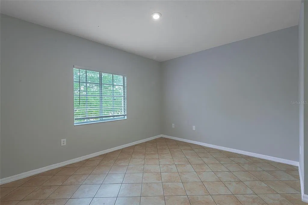3 bed, 2.0 bath, 1151 sqft, $1,750 — Photo 4