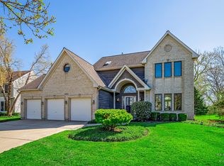 1485 Stonegate Rd, Algonquin, IL 60102