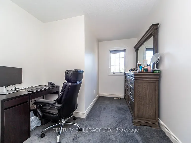44 Tincomb Cres — Photo 30