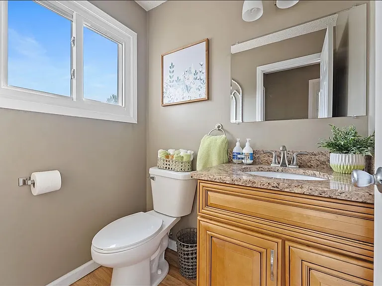 3454 Highlander Dr #B — Photo 7