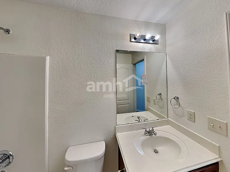 431 Tequila Rnch — Photo 17