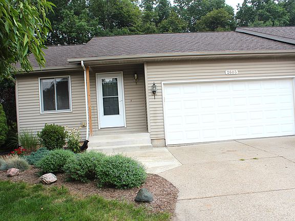 2nd image of 2603 Briarwood Ct SE