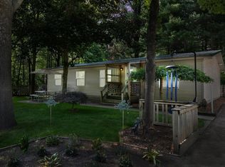 10764 White Pine Rd, Interlochen, MI 49643