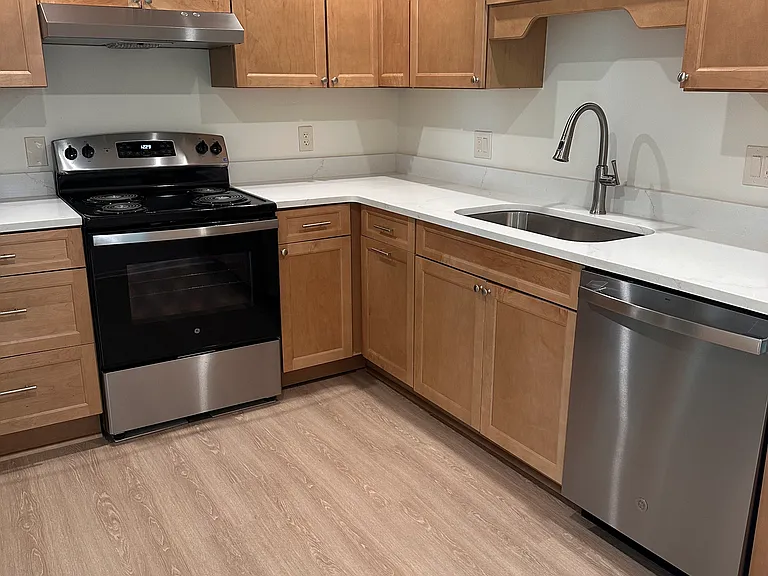 810 Wilson Cir SW #810 — Photo 12