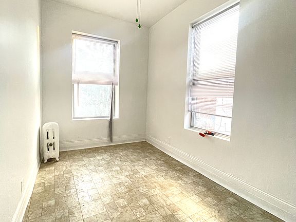 2nd image of 408 Avenue W APT 2R