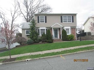 11 Clairmont Rd, Clifton, NJ 07012