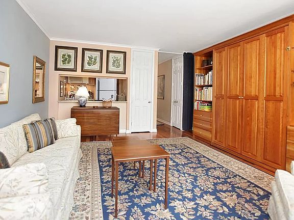 5th image of 393 W 49th St APT 4AA