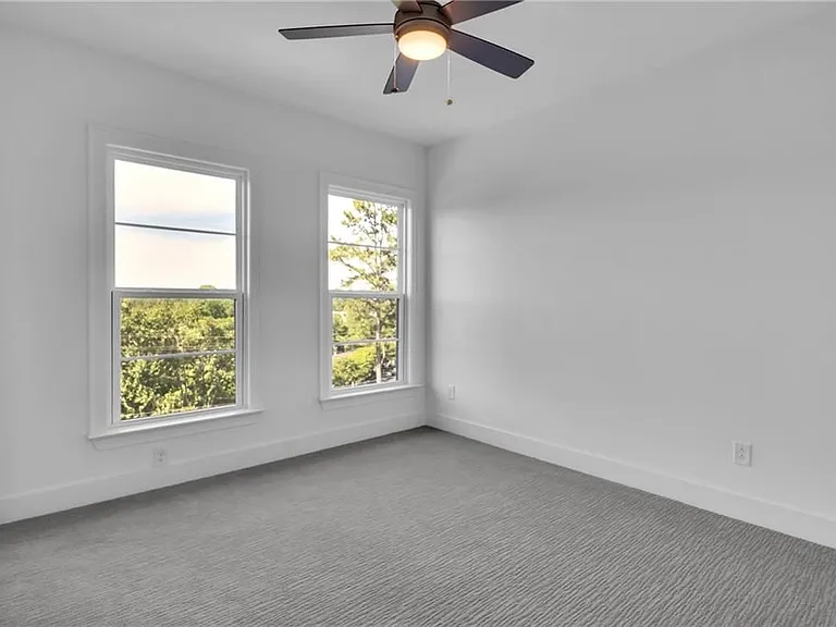 545 Whitlox Rd — Photo 13