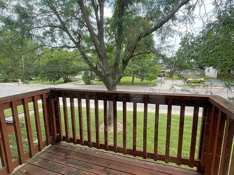 Lynn-Gail Apartments — Photo 27