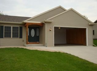 203B Oconnell St, Fox Lake, WI 53933