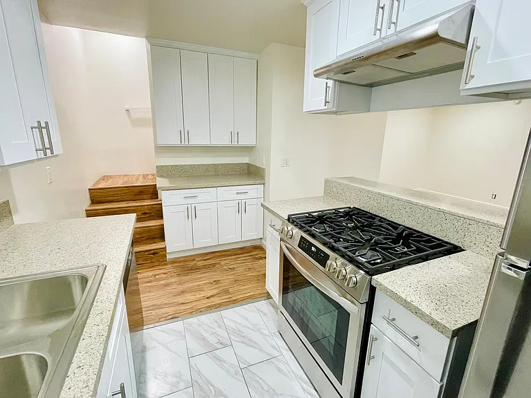 2233 S Bentley Ave #107 — Photo 3