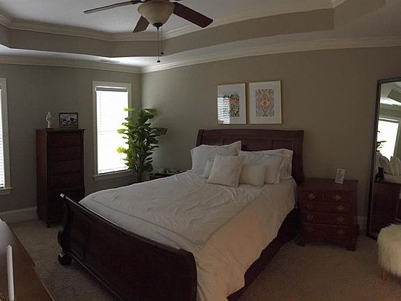 5th image of 1668 Cambria Dr #B