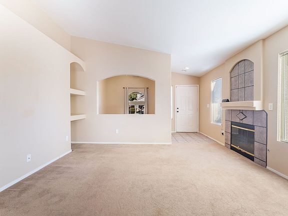 5th image of 8005 Shady Glen Ave