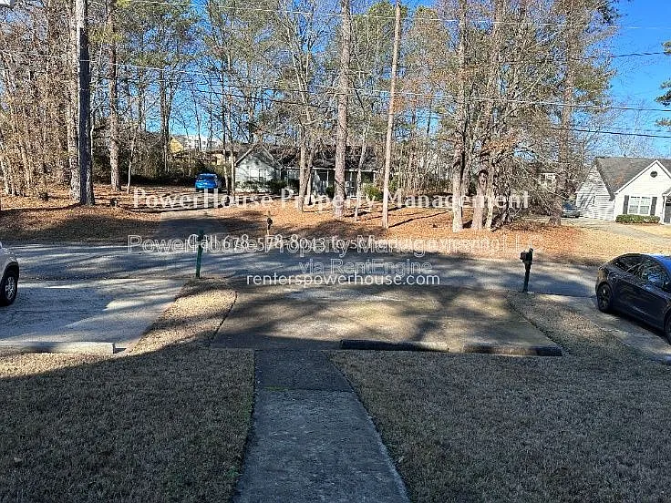 502 Oakwood Ct — Photo 27