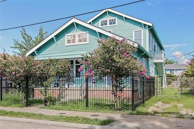 1st image of 1327 France St