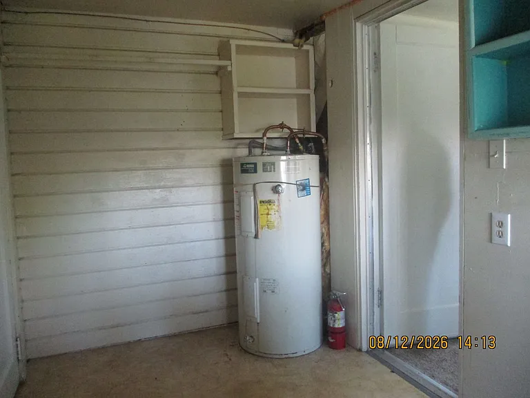 1227 Chenault Ave — Photo 10