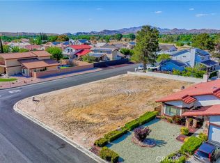 18070 Lakeview Dr #179, Victorville, CA 92395