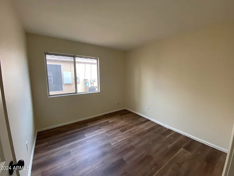 10849 W Monterosa St — Photo 15