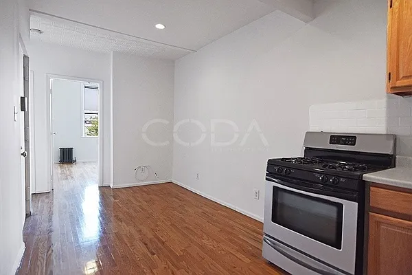 Rented by Coda Real Estate NYC | media 11