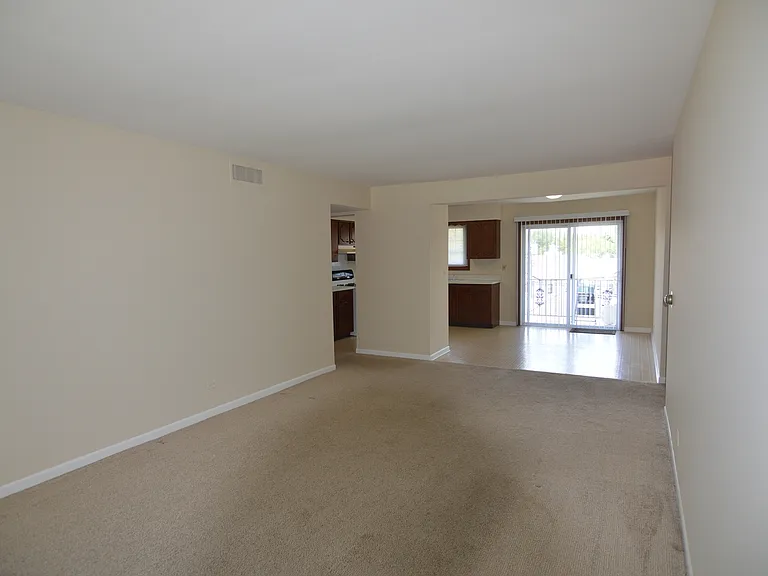 370 Eastern Ave #370 — Photo 6