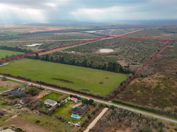 29241 Burton Cemetery Rd, Waller, TX 77484