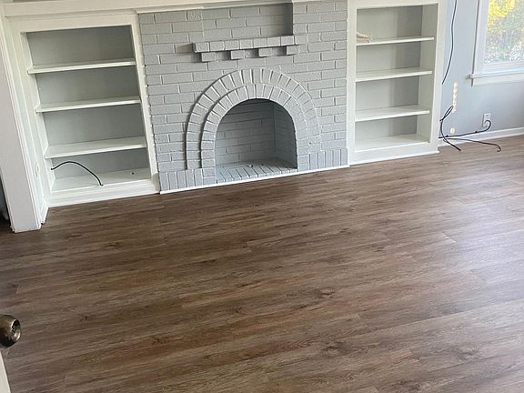 5th image of 4312 W Belle Plaine Ave #1