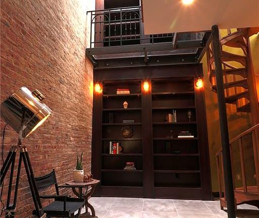 3rd image of 36-56 Bay Street Lndg