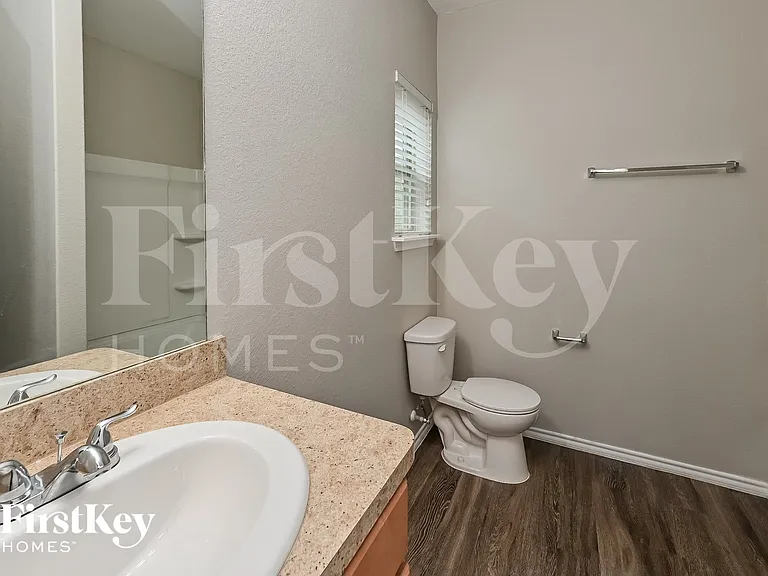 14711 Myrtle Point Dr — Photo 13