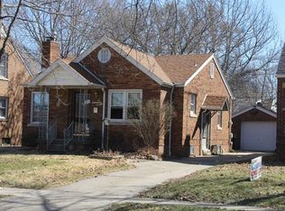 2120 N 6th St, Springfield, IL 62702